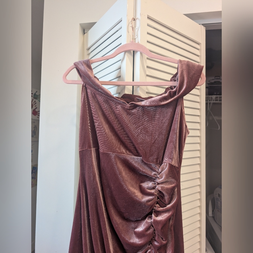 Shein‎ Elegant Pink Ruched Velvet Dress Size XL - Picture 10 of 11